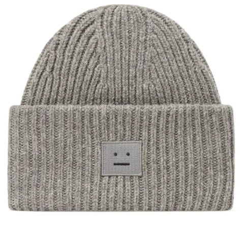 Pansy W Face Beanie