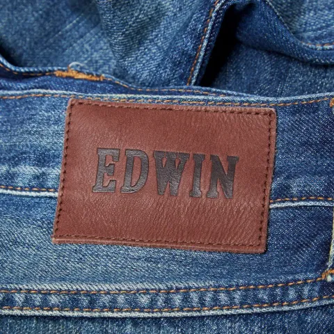 ED-55 Relaxed Taper Jean