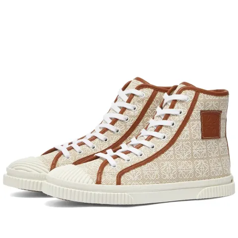 High Top Sneaker