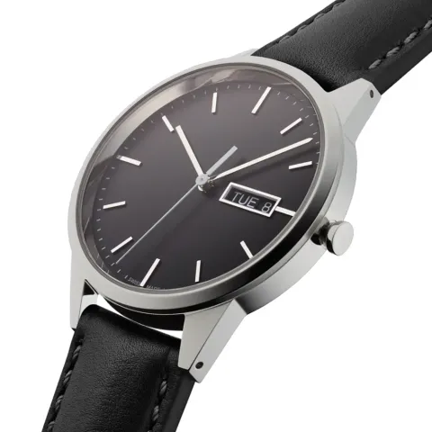 C40 Calendar Wristwatch