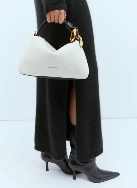 Corner Shoulder Bag