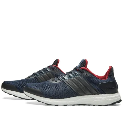 Ultra Boost ST
