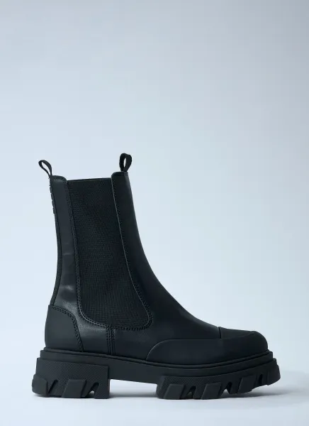 Cleated Mid Chelsea Boot