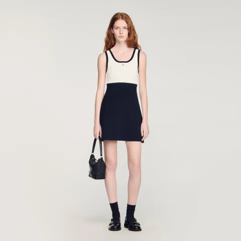 Two-tone knit short dress