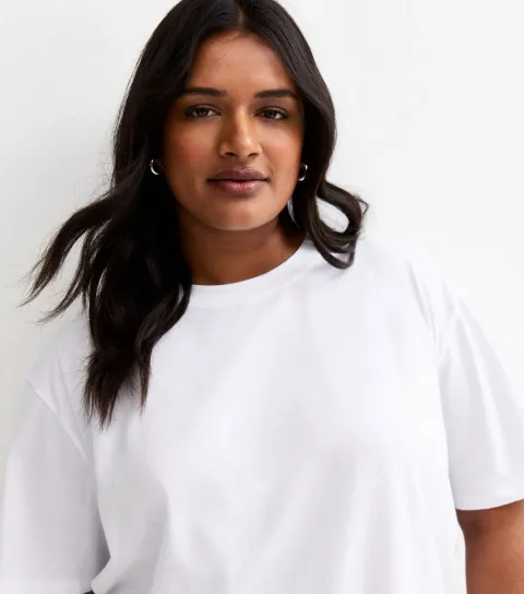 Women's Plus Size White Oversized T-Shirt Curves