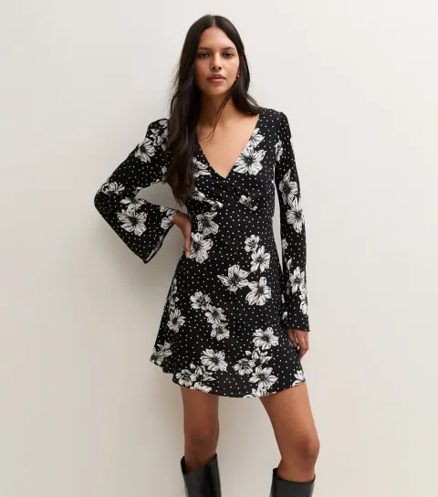 New Look Women's Black Flower Print V-Neck Flared Sleeve Mini Dress