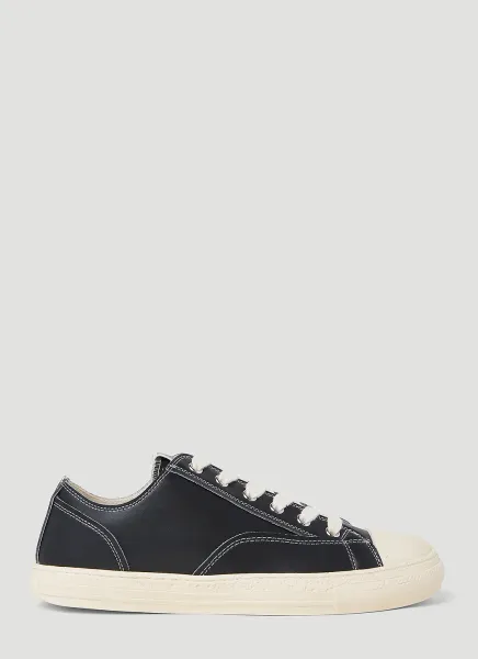 Past Sole 6 Low Top Sneakers