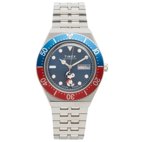 x PEANUTS M79 “Masked Marvel” Watch