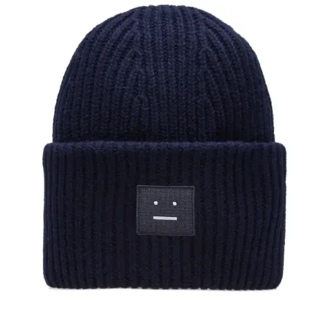 Pansy Wool Beanie