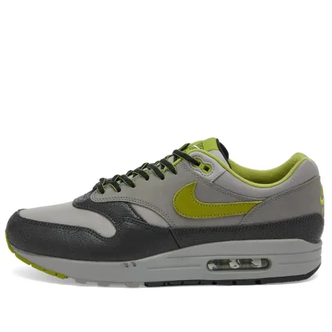 x HUF Air Max 1 SP