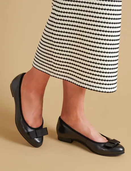 Jones Bootmaker Wide Fit Leather Bow Flat Pumps Black