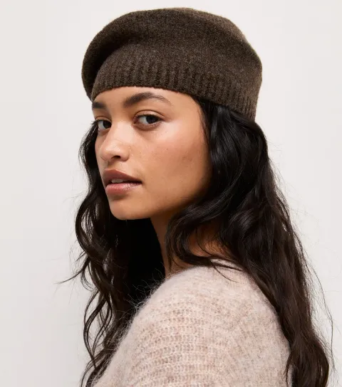 New Look Dark Brown Knitted Beret