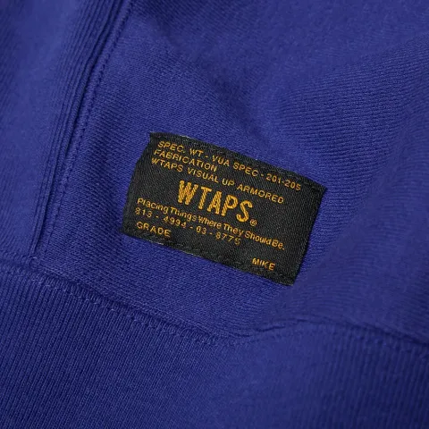Design 01 Crew Neck Sweat