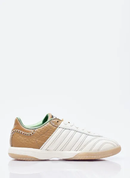 Samba Sneakers