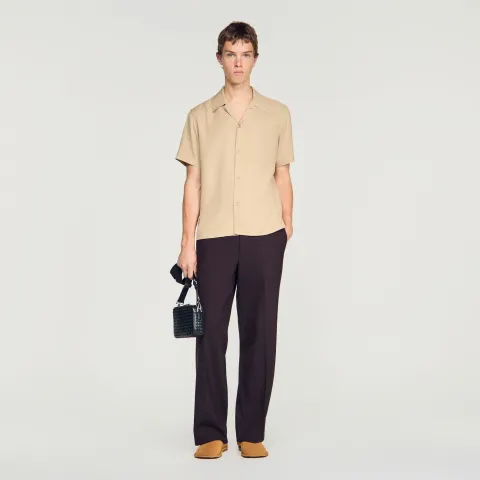 Loose-fit shark collar shirt