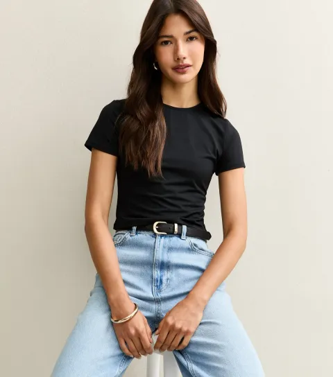 Women's Black Crew Neck Fitted T-shirt