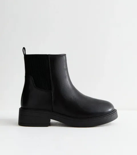 Women's Wide Fit Black Faux Leather Chunky Sole Chelsea Ankle Boots Vegan