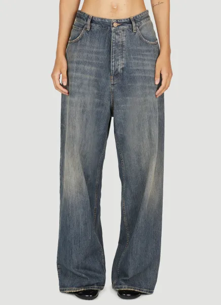 Low Rise Baggy Jeans