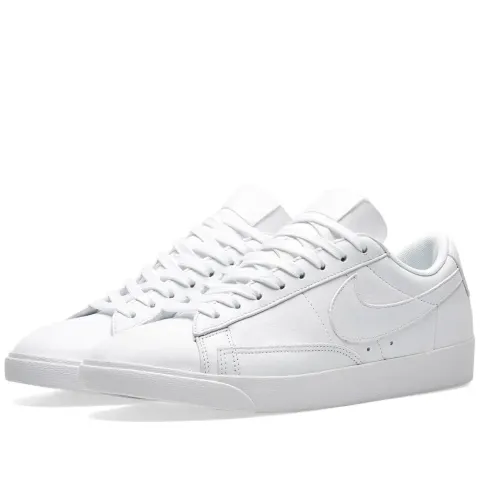 Blazer Low LE W