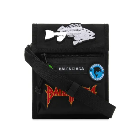 Multi Patch Pouch