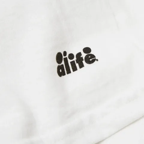 Crack Tee
