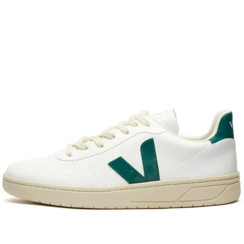 V-10 Basketball Sneaker
