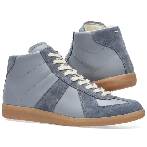 22 Replica High Sneaker
