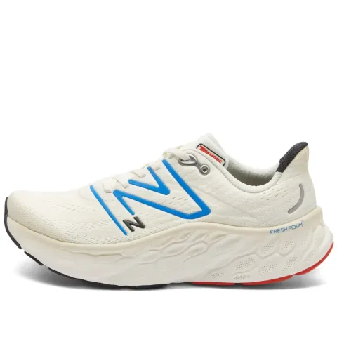 New Balance Fresh Foam x More v4 Sneakers