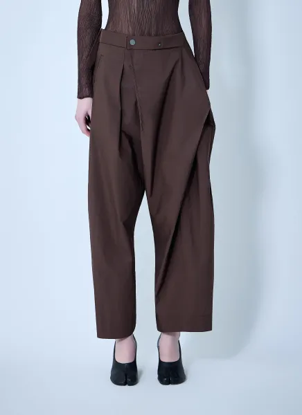 Akimbo Woven Pants