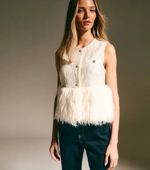 New Look Women's Cream Faux Fur Hem Sleeveless Waistcoat Top