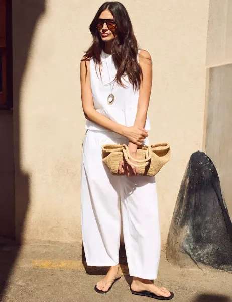 RO&ZO Pure Cotton Barrel Leg Ankle Grazer Trousers White