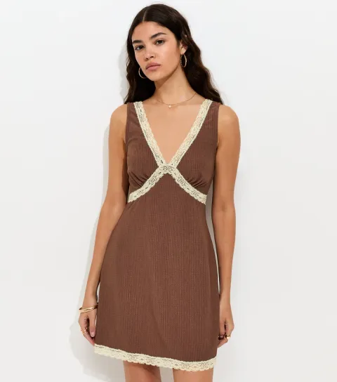 Women's Brown Crinkle Texture V-Neck Lace Trim Mini Dress