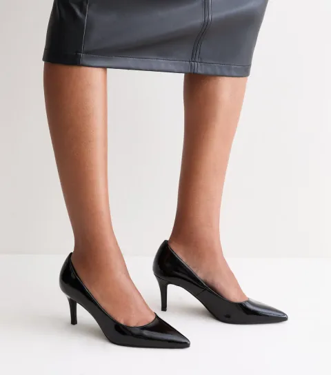 New Look Women's Black Patent Faux Leather Pointed Toe Court Shoes Vegan