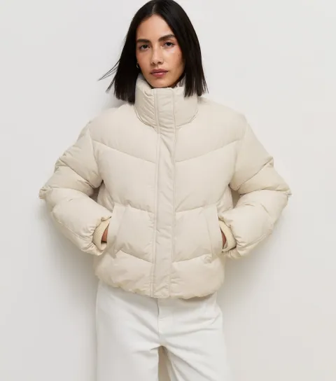 New Look Women's Cream Funnel Neck Puffer Jacket
