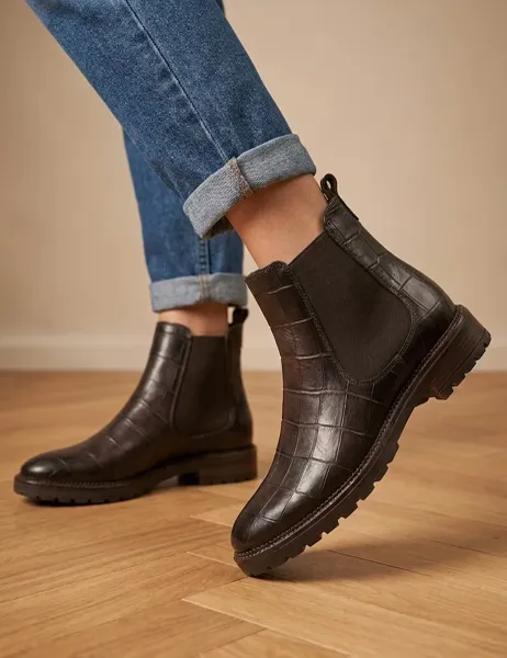 Jones Bootmaker Leather Chelsea Ankle Boots Dark Brown