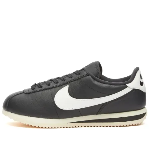 W Cortez 23 Premium