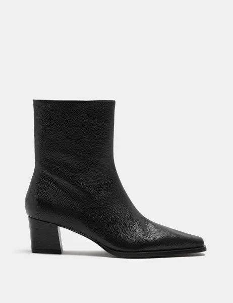 Marks & Spencer Leather Block Heel Chisel Toe Ankle Boots Black