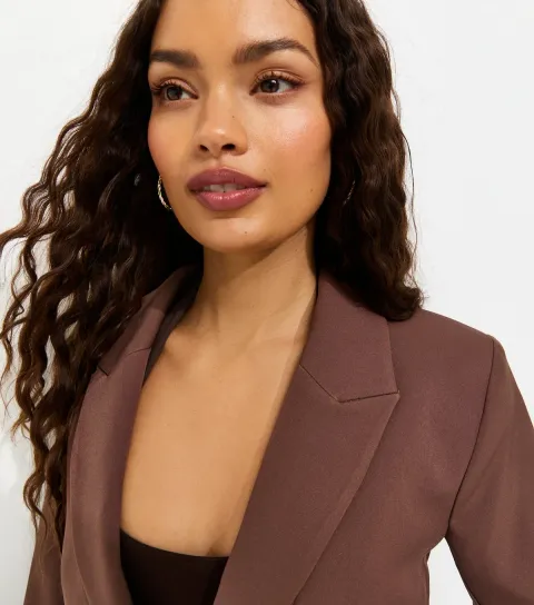 Women's Petite Brown Single Button Tailored Blazer