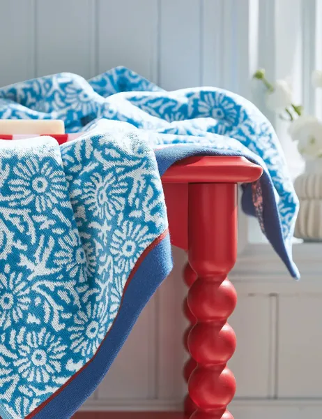 LAND & SHORE Pure Cotton Aster Towel Blue Mix