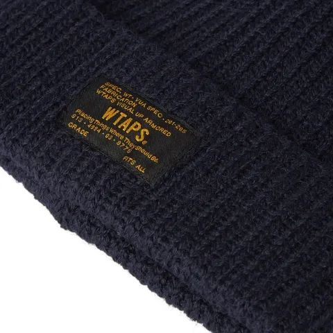 Beanie 04