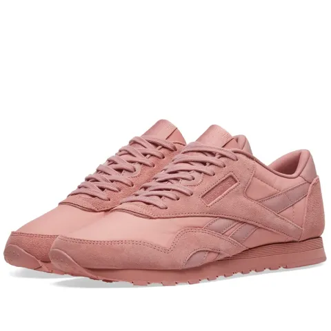 Classic Nylon W