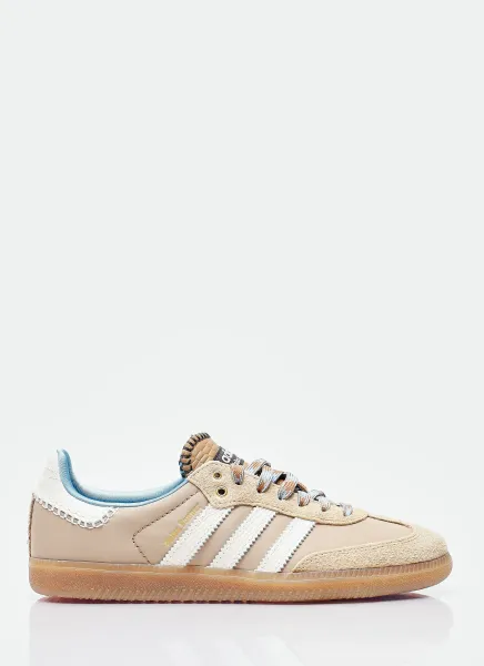 Samba Sneakers