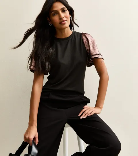 Women's Mid Pink Soft Touch Metallic Flutter Sleeve Top
