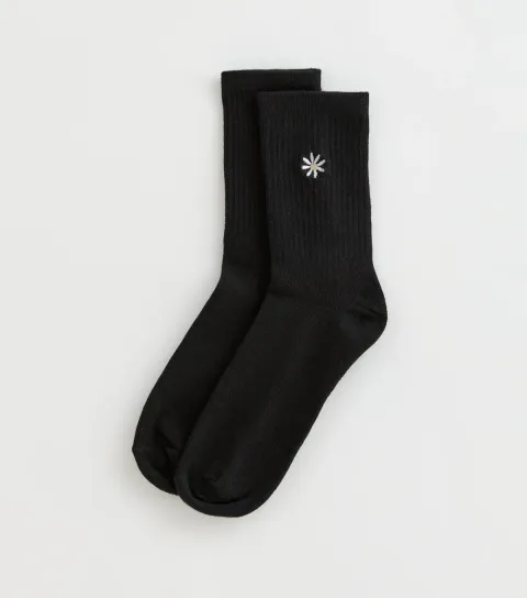 Black Daisy Embroidered Tube Socks