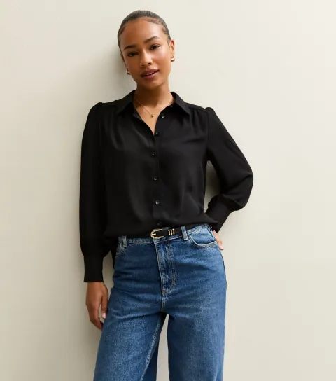 Women's Petite Black Collared Long Sleeve Shirt