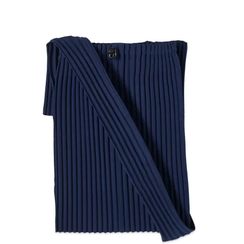 Pocket Crossbody