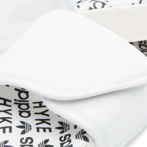 x Hyke Adilette