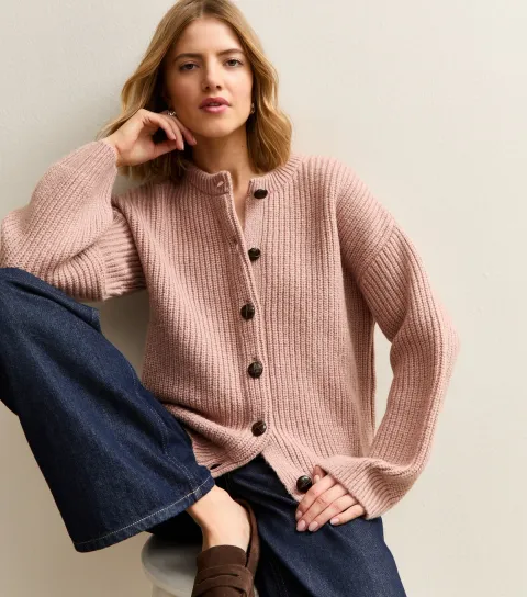 Women's Mid Pink Rib Knit Cardigan