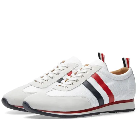 Stripe Retro Runner
