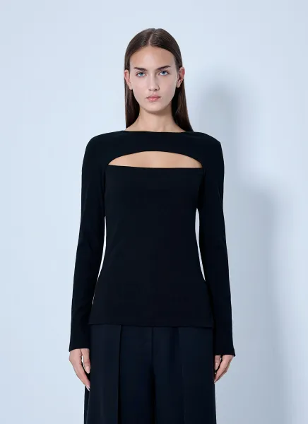 C/ Rib Slit Chest Long Sleeve T-Shirt